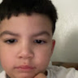 Meet your Posher, Josue